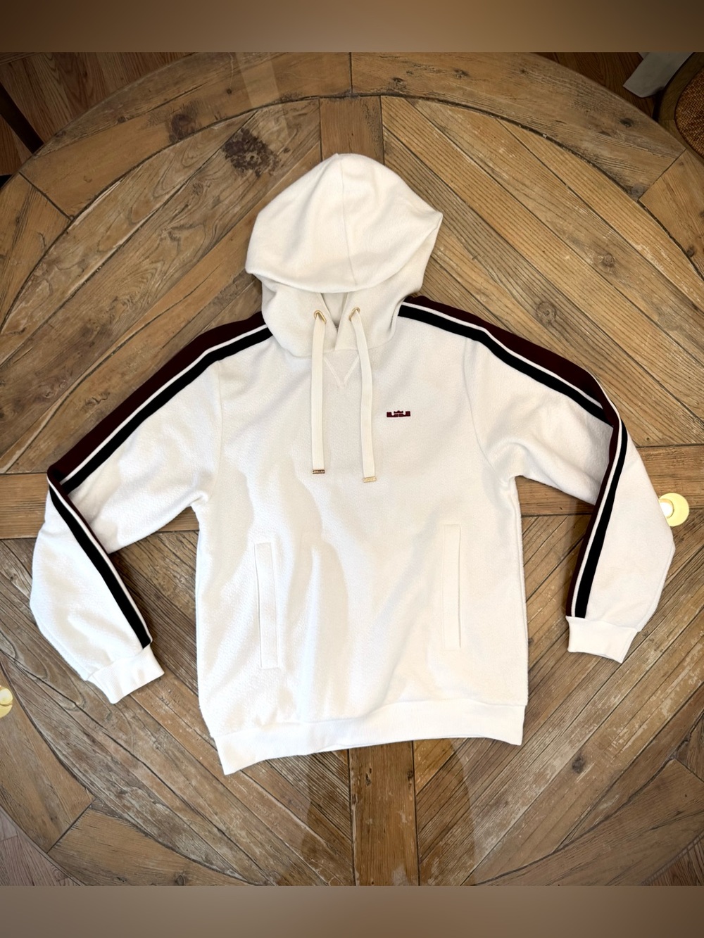 Nike LeBron James Therma-FIT Standard Issue Hoodie